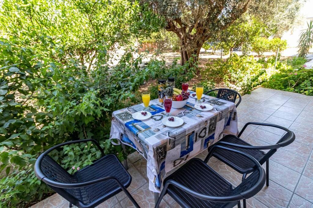아판토우 Fotis House 아파트 외부 사진